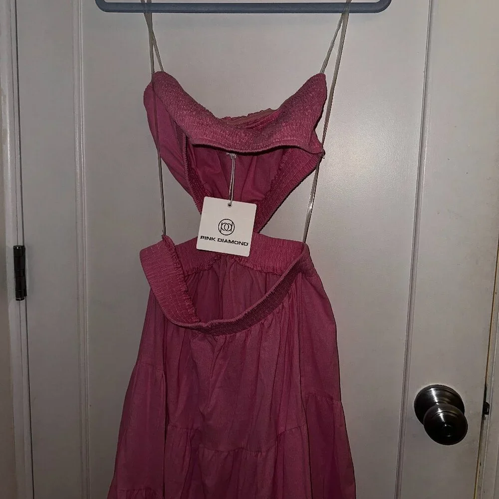 NWT - Showpo - Xiomara Maxi Dress - Strapless Cut Out Tiered Dress - Size 6 (M) - Picture 2 of 7
